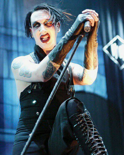 marilyn manson -《曼森2003年演唱会》(rock am ring